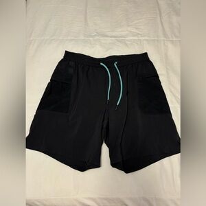 LULULEMON MEN'S WATER-REPELLENT HIKING SHORT 8"